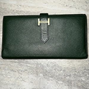 ⭐️Hermes Authentic Bearn Hunter Green Epsom Calfskin Wallet.